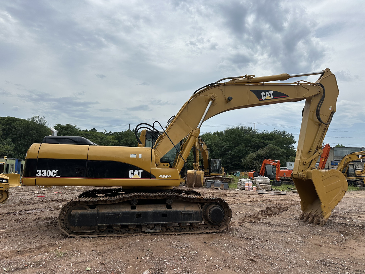 CATERPILLAR 330CL - Excavadora: foto 2 CATERPILLAR 330CL - Excavadora: foto 2