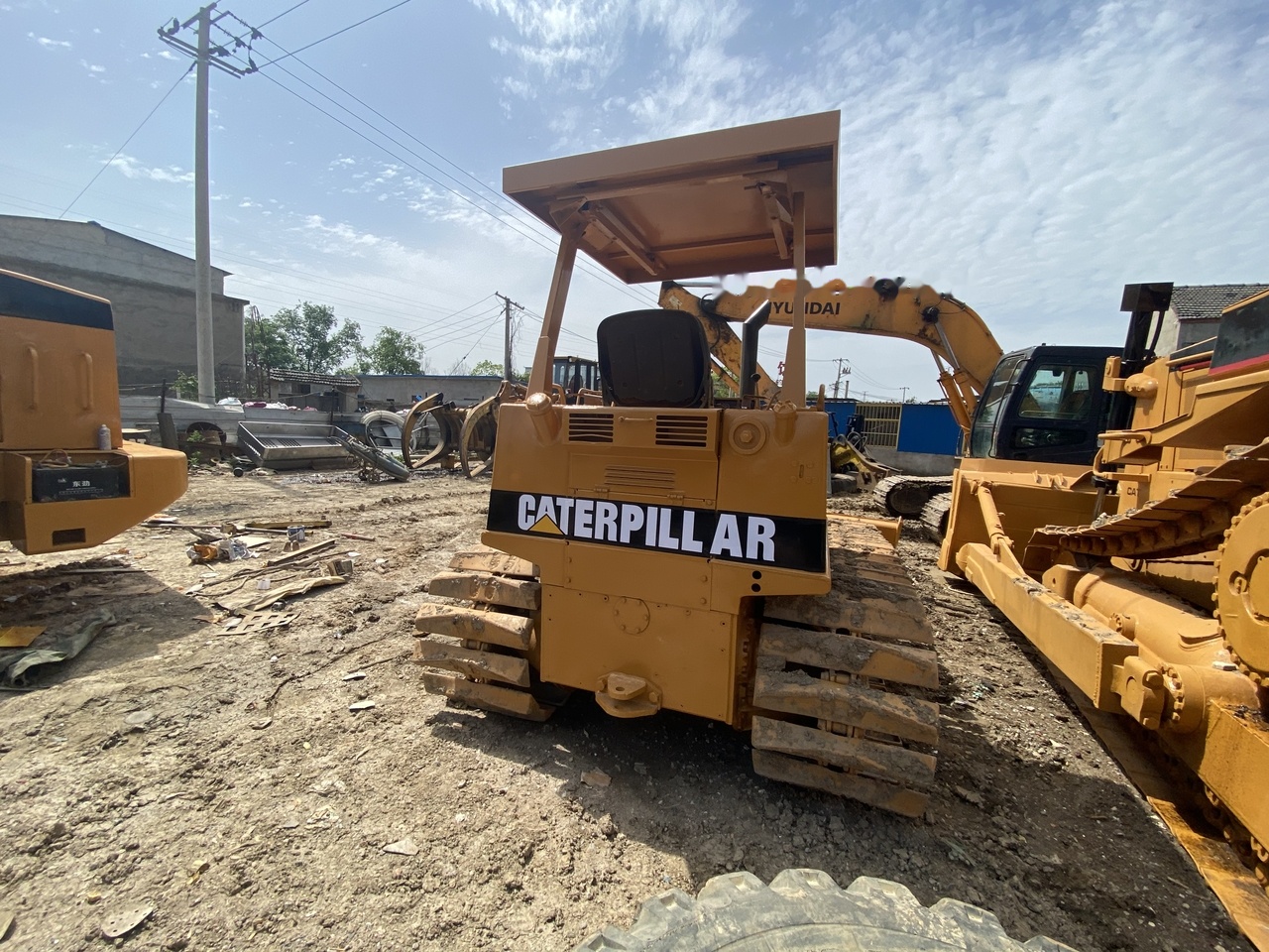 CATERPILLAR D3C - Bulldozer: foto 5 CATERPILLAR D3C - Bulldozer: foto 5