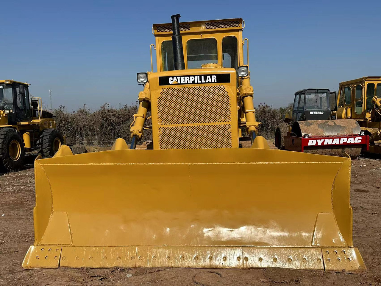 CATERPILLAR D8K - Bulldozer: foto 3 CATERPILLAR D8K - Bulldozer: foto 3