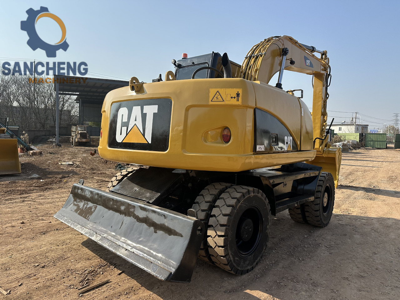 CATERPILLAR M320D2 - Excavadora de ruedas: foto 4 CATERPILLAR M320D2 - Excavadora de ruedas: foto 4