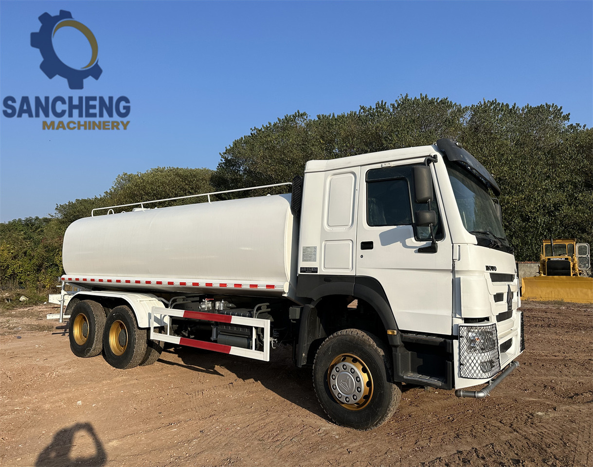 SINOTRUK HOWO 371 6x4 Water Tanker Truck - Camión cisterna: foto 2 SINOTRUK HOWO 371 6x4 Water Tanker Truck - Camión cisterna: foto 2