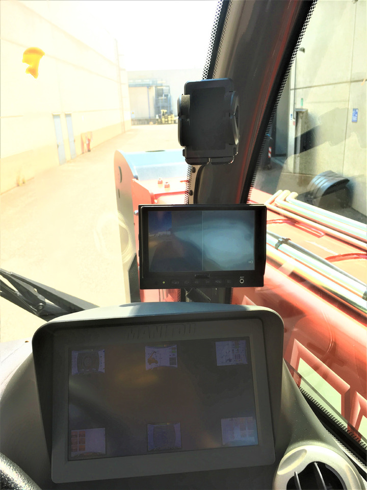 MANITOU MHT 10230 ST4 - 2018 - Manipulador telescópico: foto 5 MANITOU MHT 10230 ST4 - 2018 - Manipulador telescópico: foto 5