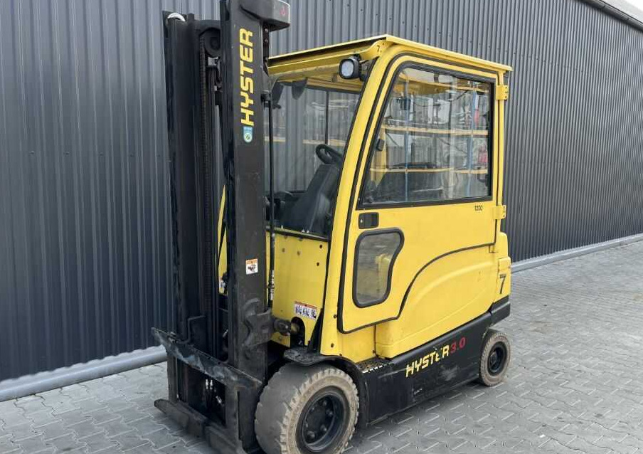 Hyster J3.0XN - Carretilla elevadora eléctrica: foto 1 Hyster J3.0XN - Carretilla elevadora eléctrica: foto 1