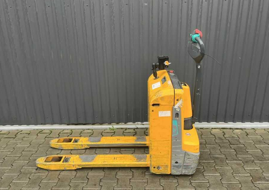 Jungheinrich EJE114 - Transpaleta: foto 2 Jungheinrich EJE114 - Transpaleta: foto 2