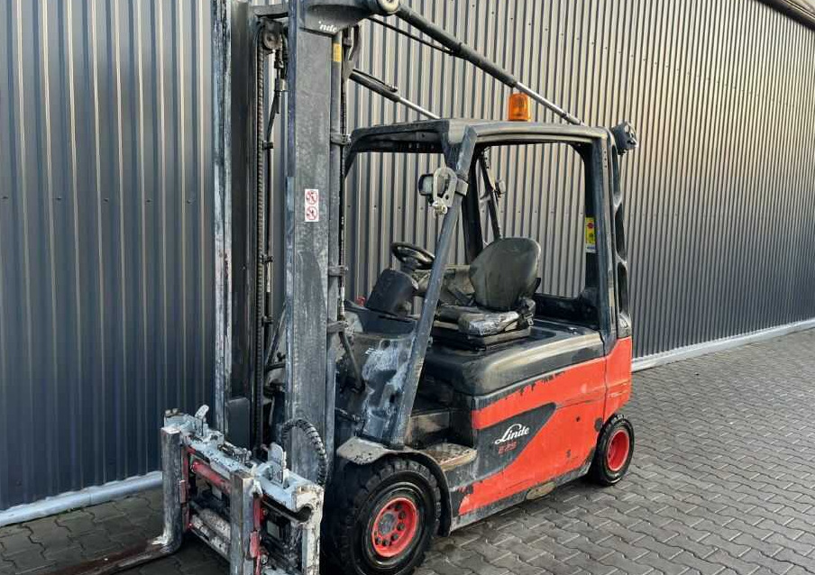 Linde E25L-01 - Carretilla elevadora eléctrica: foto 2 Linde E25L-01 - Carretilla elevadora eléctrica: foto 2