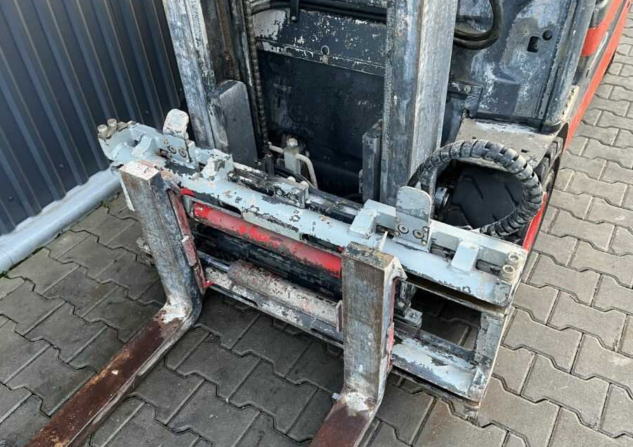 Linde E25L-01 - Carretilla elevadora eléctrica: foto 4 Linde E25L-01 - Carretilla elevadora eléctrica: foto 4