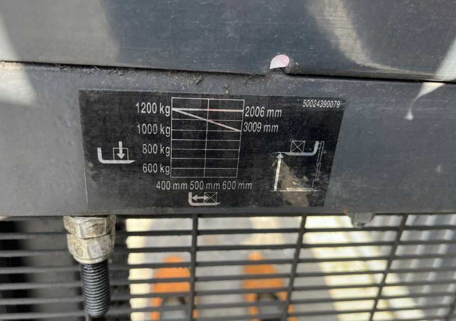 Linde L12 - Apilador: foto 5 Linde L12 - Apilador: foto 5