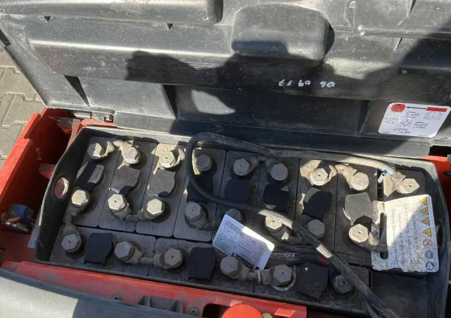 Linde L12L - Apilador: foto 4 Linde L12L - Apilador: foto 4