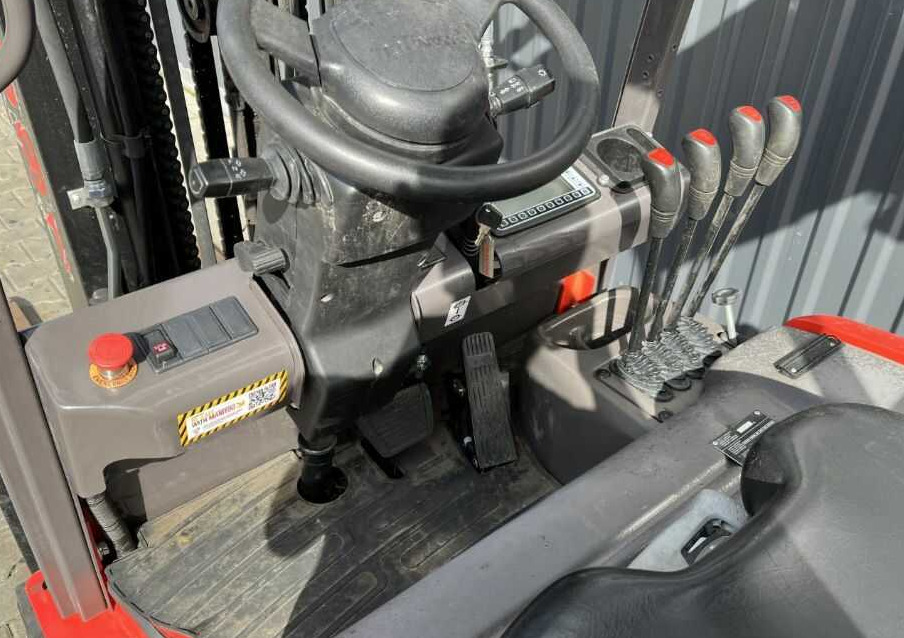 Leasing de  Manitou ME320 Manitou ME320: foto 9