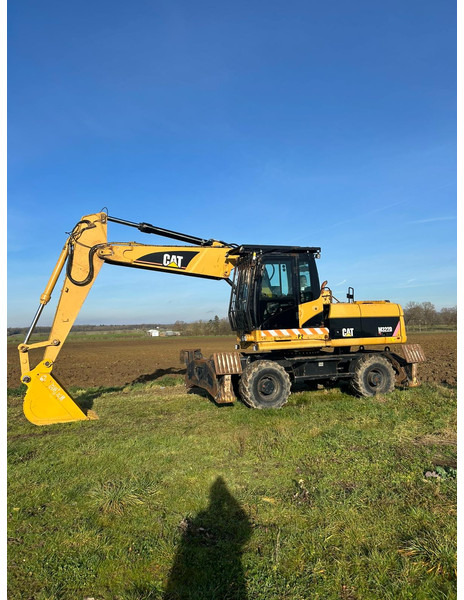 Caterpillar M322D VAH - Excavadora de ruedas: foto 2 Caterpillar M322D VAH - Excavadora de ruedas: foto 2