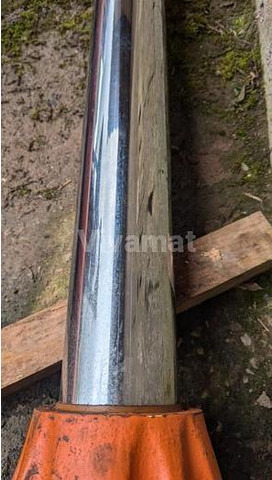 Hitachi - Implemento: foto 2 Hitachi - Implemento: foto 2