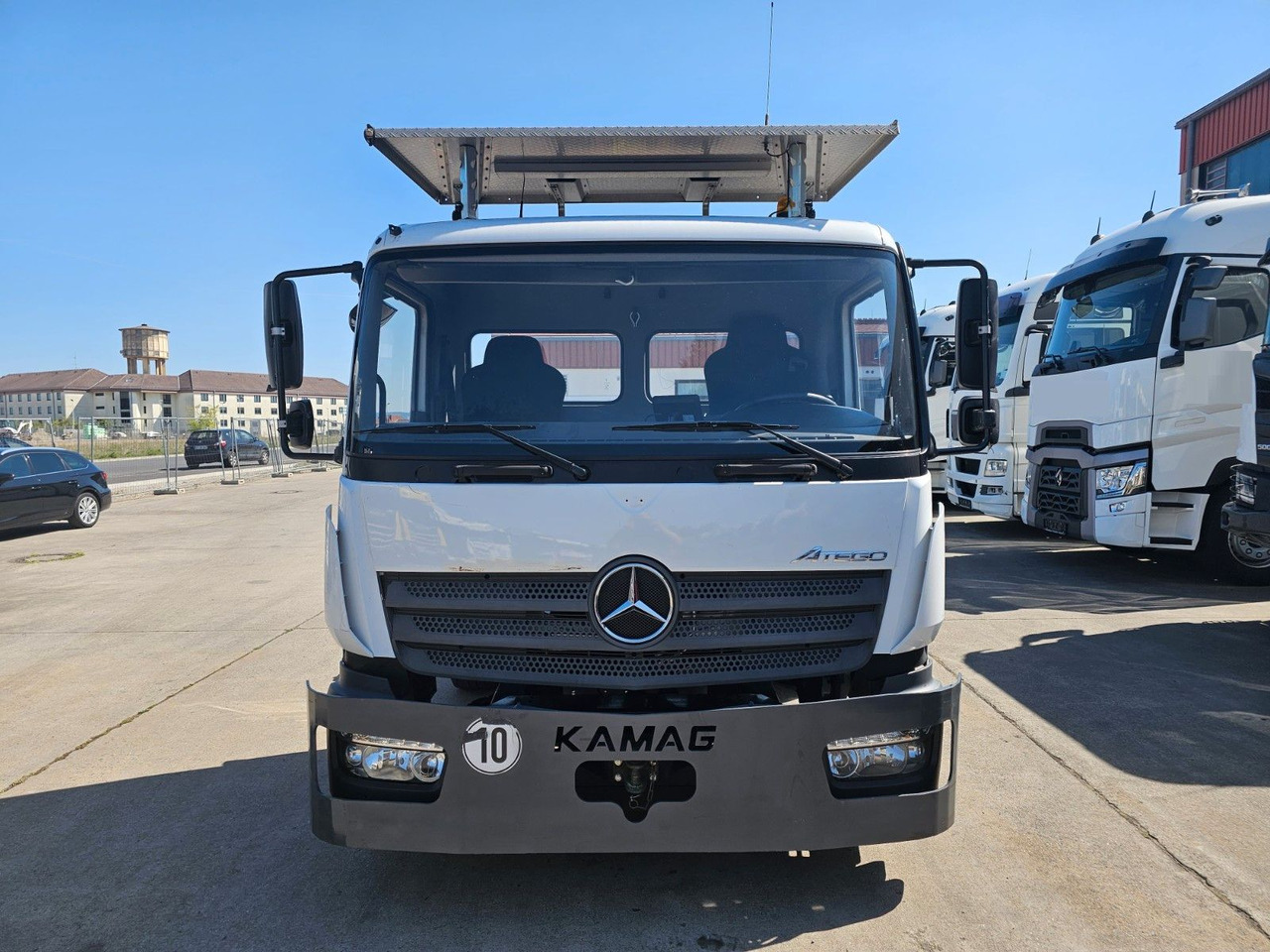 Mercedes-Benz KAMAG * WBH25 * UMSETZER * KLIMA * STANDHEIZ. * - Camión portacontenedore/ Intercambiable: foto 2 Mercedes-Benz KAMAG * WBH25 * UMSETZER * KLIMA * STANDHEIZ. * - Camión portacontenedore/ Intercambiable: foto 2