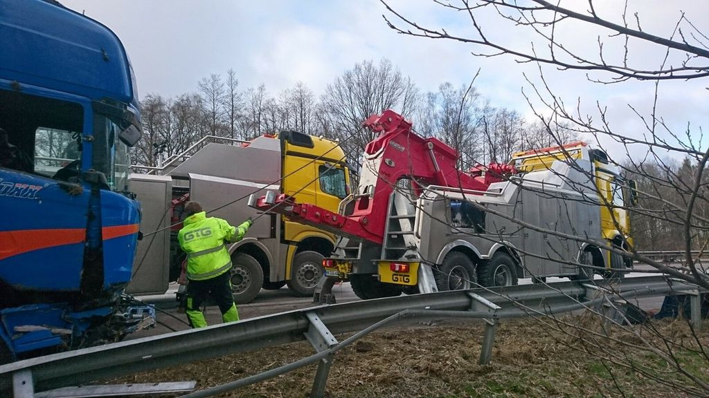 Mercedes-Benz Arocs 8x8 4153 G&G Wrecker Mercedes-Benz Arocs 8x8 4153 G&G Wrecker - Grua de remolque autos: foto 5 Mercedes-Benz Arocs 8x8 4153 G&G Wrecker Mercedes-Benz Arocs 8x8 4153 G&G Wrecker - Grua de remolque autos: foto 5