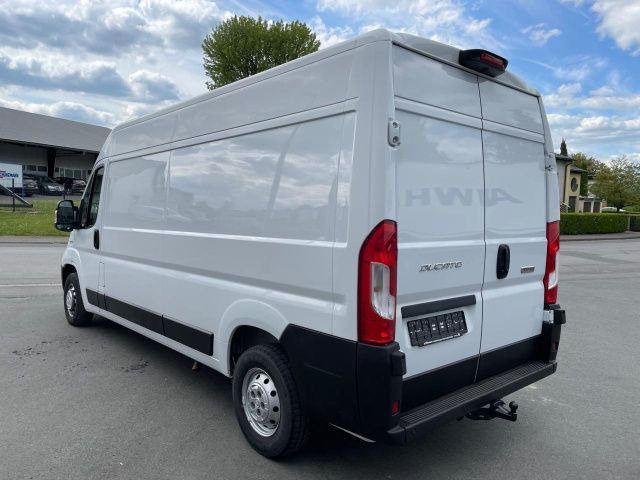 Fiat Ducato 160 M-Jet (L4H2) Euro6 Klima AHK Navi ZV - Furgoneta pequeña: foto 5 Fiat Ducato 160 M-Jet (L4H2) Euro6 Klima AHK Navi ZV - Furgoneta pequeña: foto 5