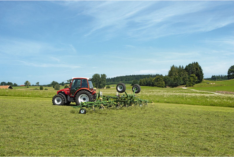 Krone getrokken schudders KWT met wielstel - Henificadora: foto 2 Krone getrokken schudders KWT met wielstel - Henificadora: foto 2