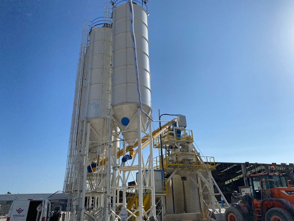 Promax Compact Skip Concrete Batching Plant CS100-TWN-LINE (100m3/h) - Silo de cemento: foto 4 Promax Compact Skip Concrete Batching Plant CS100-TWN-LINE (100m3/h) - Silo de cemento: foto 4
