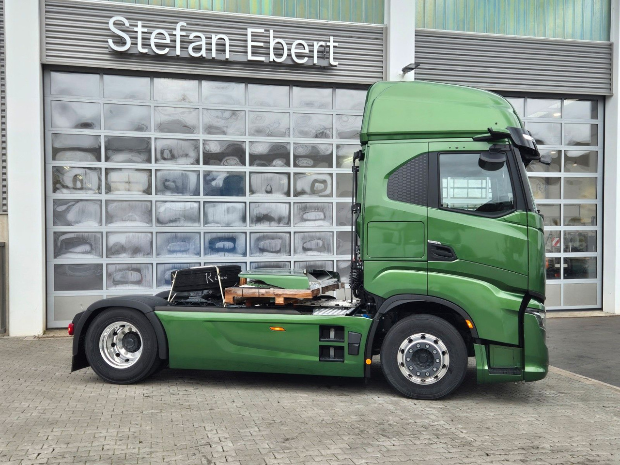 Iveco S-Way AS440S58T/FP 4x2 *MirrorCam*Retarder* - Cabeza tractora: foto 5 Iveco S-Way AS440S58T/FP 4x2 *MirrorCam*Retarder* - Cabeza tractora: foto 5