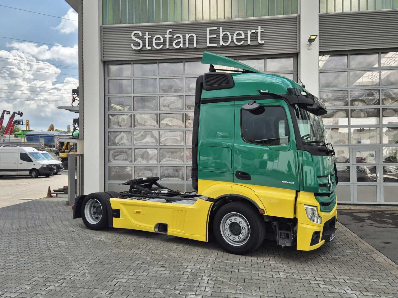 Mercedes-Benz Actros 1840 LSnRL Retarder Hubsattelplatte Xenon - Cabeza tractora: foto 4 Mercedes-Benz Actros 1840 LSnRL Retarder Hubsattelplatte Xenon - Cabeza tractora: foto 4