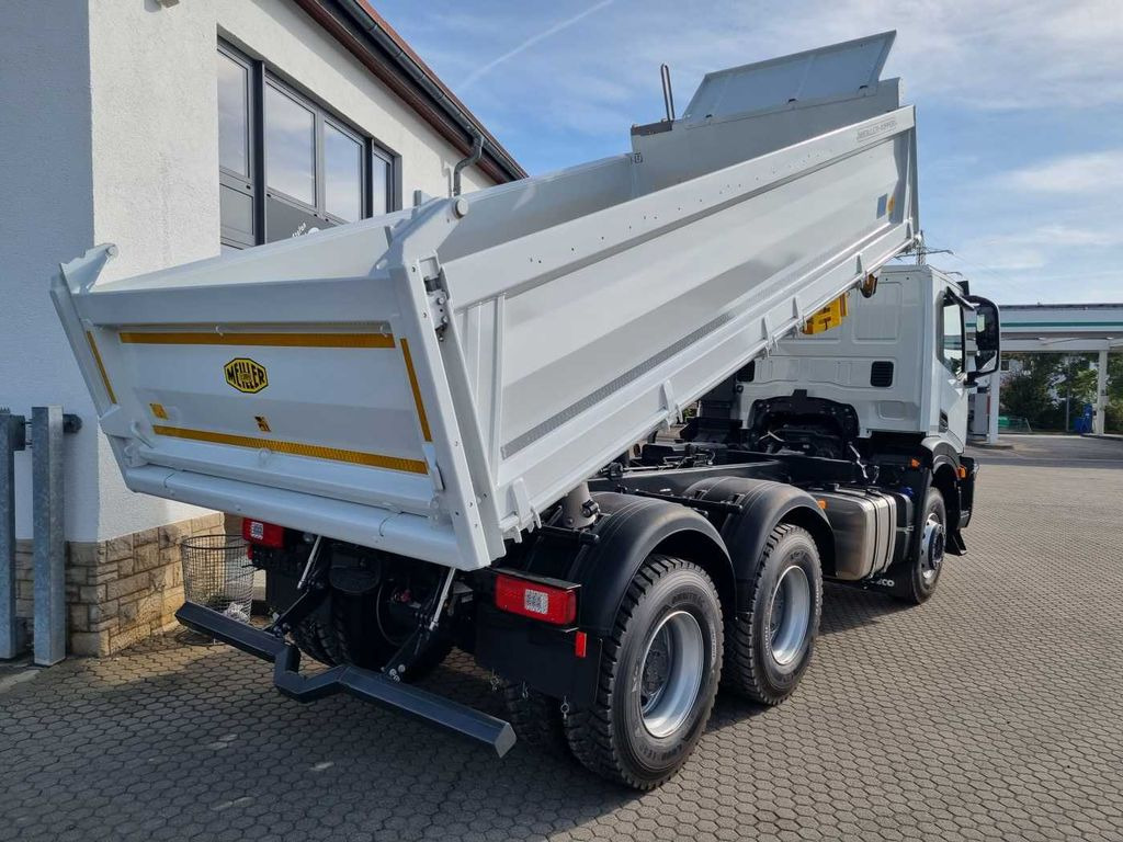 Iveco AD300X48Z HR OFF 6x4 Meiller-Kipper + Bordmatik - Camión volquete: foto 3 Iveco AD300X48Z HR OFF 6x4 Meiller-Kipper + Bordmatik - Camión volquete: foto 3