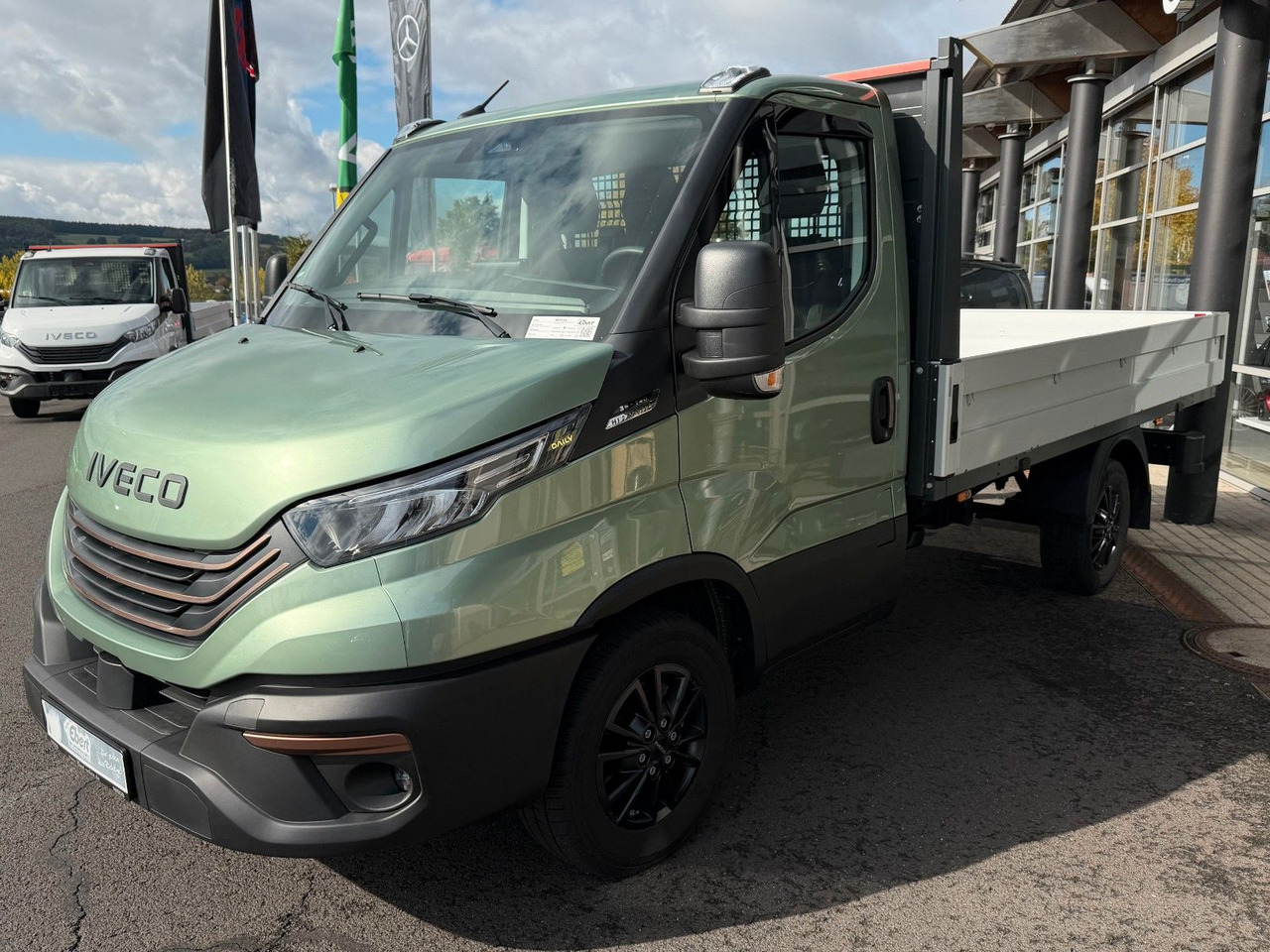 Iveco Daily 35S14 A8 Pritsche *R.3450mm*AHK*Automatik - Furgoneta caja abierta: foto 3 Iveco Daily 35S14 A8 Pritsche *R.3450mm*AHK*Automatik - Furgoneta caja abierta: foto 3