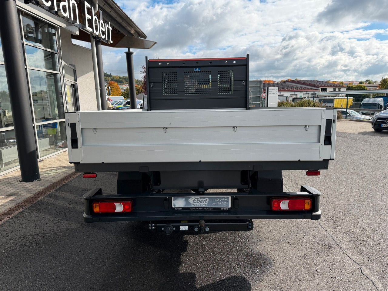 Iveco Daily 35S14 A8 Pritsche *R.3450mm*AHK*Automatik - Furgoneta caja abierta: foto 5 Iveco Daily 35S14 A8 Pritsche *R.3450mm*AHK*Automatik - Furgoneta caja abierta: foto 5