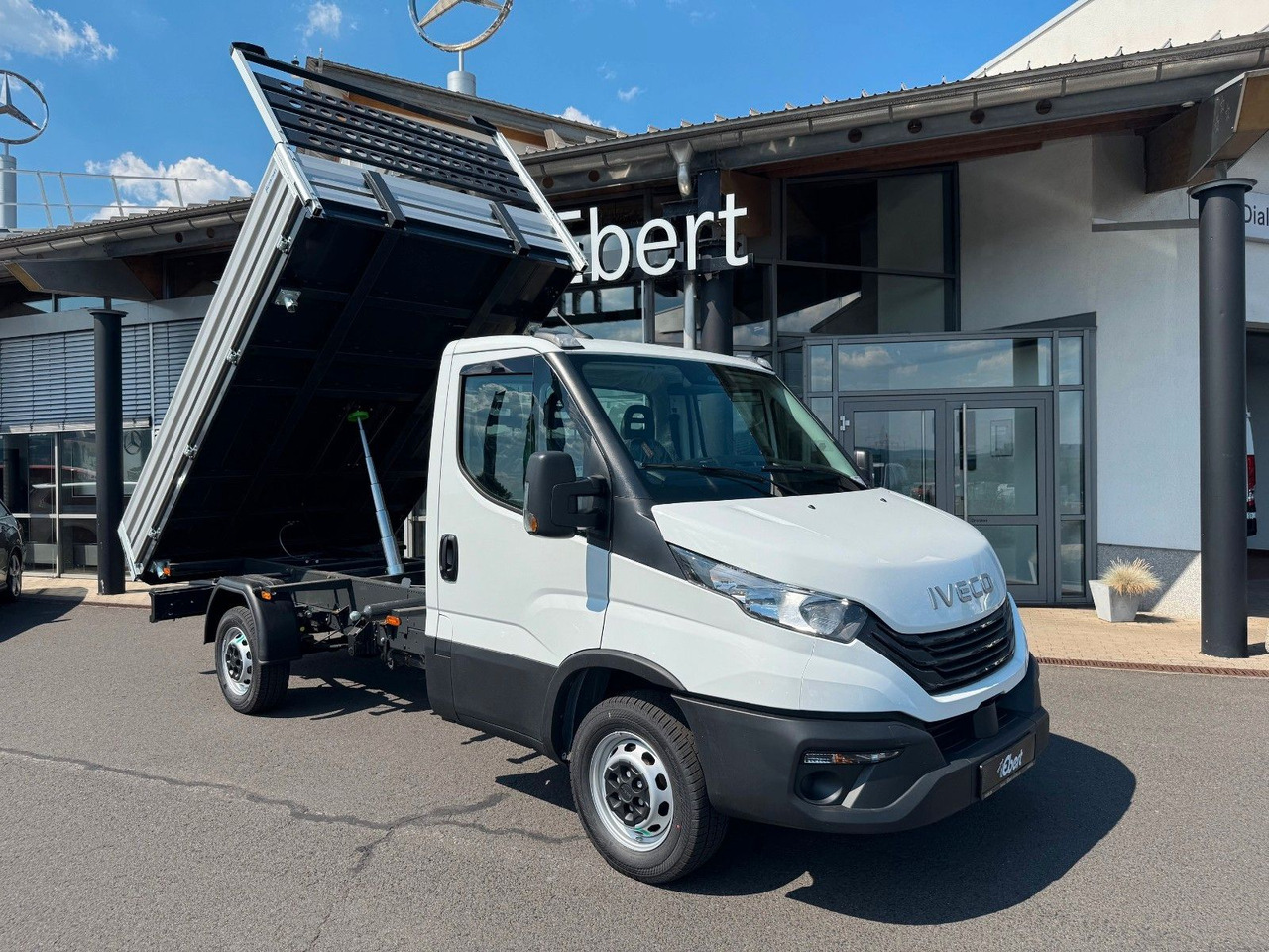 Iveco Daily 35S16 3.0L Kipper *R3.450mm*AHK*Automatik* - Furgoneta basculante: foto 1 Iveco Daily 35S16 3.0L Kipper *R3.450mm*AHK*Automatik* - Furgoneta basculante: foto 1