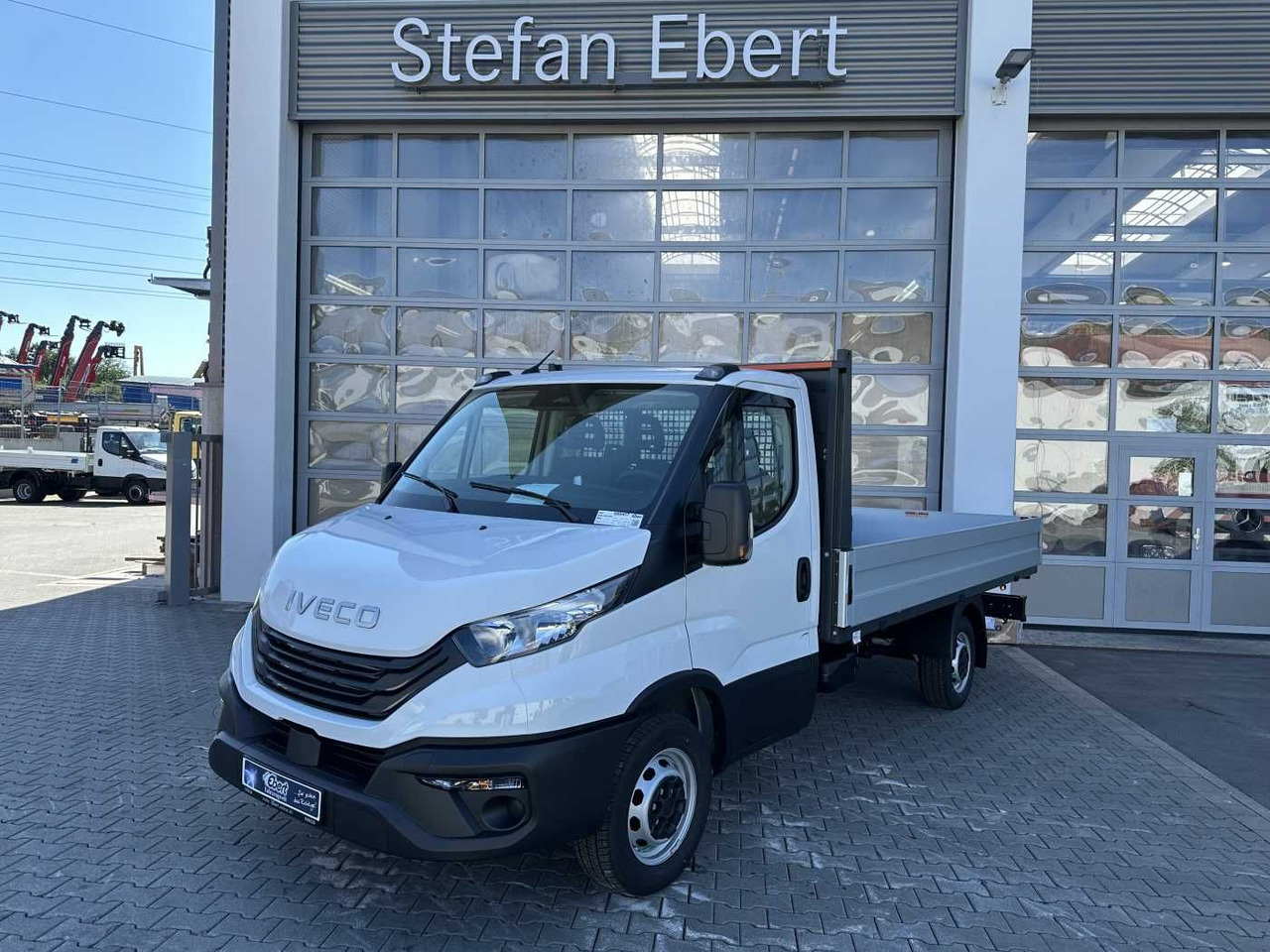 Iveco Daily 35S16 3.0L *R3.750mm*AHK* 2x - Furgoneta caja abierta: foto 1 Iveco Daily 35S16 3.0L *R3.750mm*AHK* 2x - Furgoneta caja abierta: foto 1
