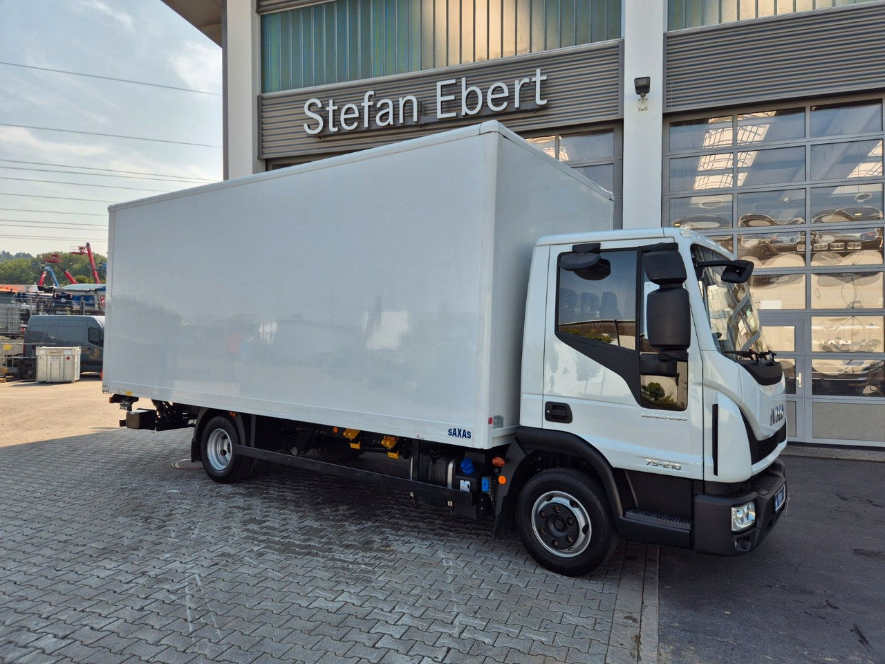 Iveco Eurocargo ML75E21/P LBW 3 Sitze Klima ACC 4 St. - Furgoneta caja cerrada: foto 4 Iveco Eurocargo ML75E21/P LBW 3 Sitze Klima ACC 4 St. - Furgoneta caja cerrada: foto 4