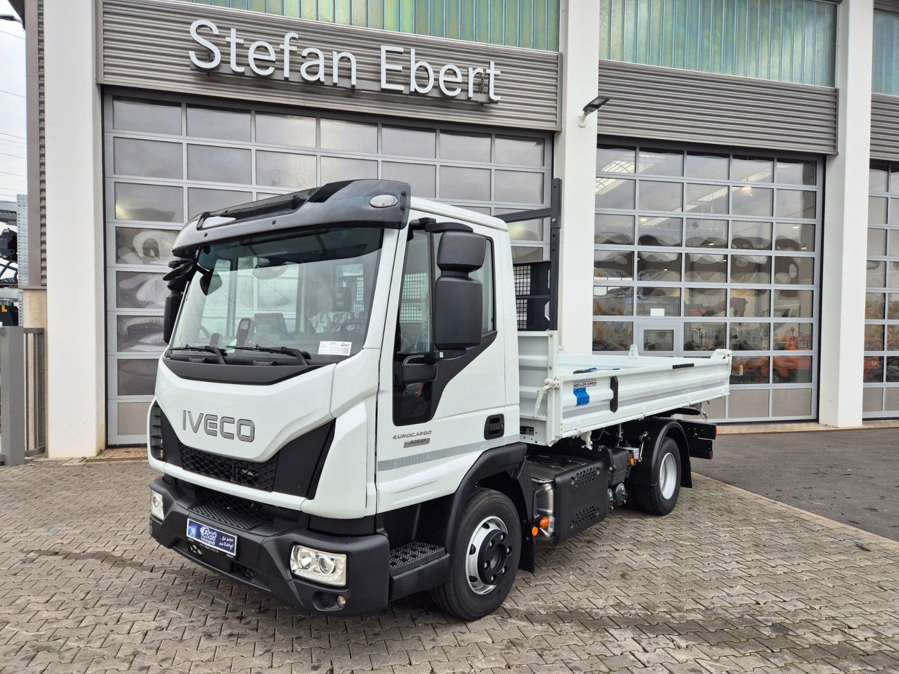 Iveco Eurocargo ML80E21 Meiller Kipper 2x AHK 3 Sitze - Camión volquete: foto 2 Iveco Eurocargo ML80E21 Meiller Kipper 2x AHK 3 Sitze - Camión volquete: foto 2