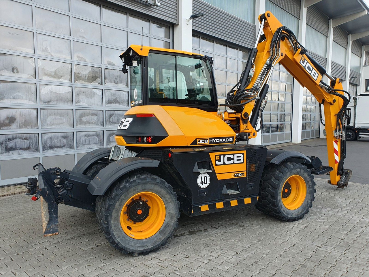 JCB Hydradig 110W / Pratzen / nur 572h! / 2023 - Excavadora de ruedas: foto 2 JCB Hydradig 110W / Pratzen / nur 572h! / 2023 - Excavadora de ruedas: foto 2