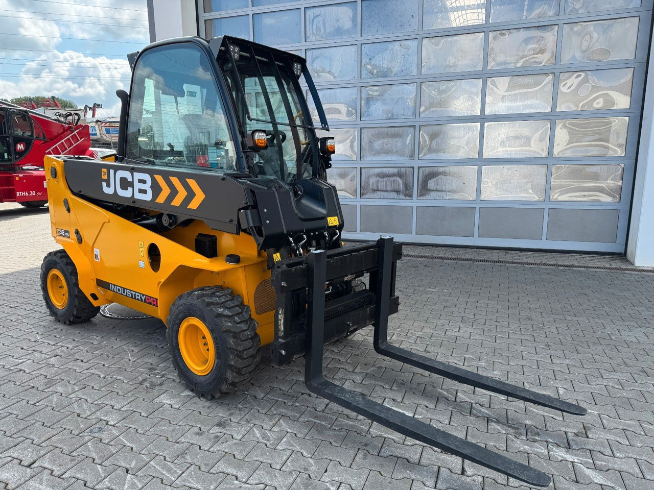 JCB TLT 35-26D 4WD Teletruck / NEU 2025 / SS - Manipulador telescópico: foto 2 JCB TLT 35-26D 4WD Teletruck / NEU 2025 / SS - Manipulador telescópico: foto 2