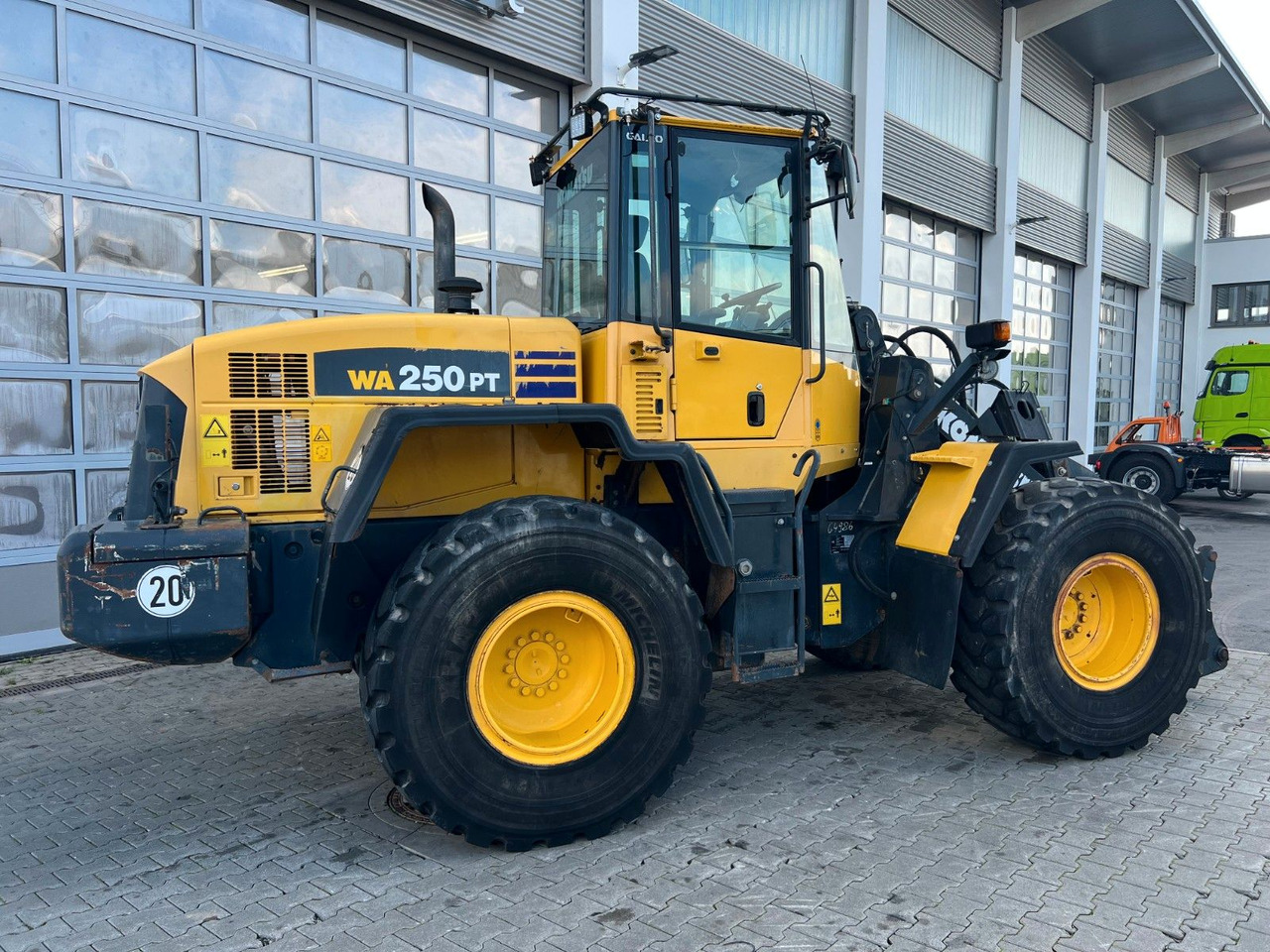 Komatsu WA 250 PT - 5H / 12.390h / - Cargadora de ruedas: foto 4 Komatsu WA 250 PT - 5H / 12.390h / - Cargadora de ruedas: foto 4