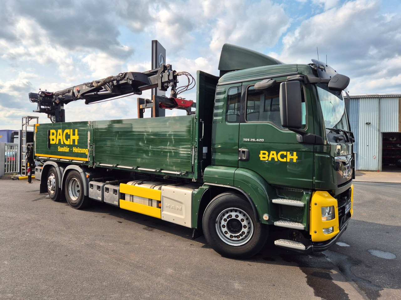MAN TGS 26.420 6x2-4 LL Hiab 177K PRO 2 Stück - Camión caja abierta, Camión grúa: foto 4 MAN TGS 26.420 6x2-4 LL Hiab 177K PRO 2 Stück - Camión caja abierta, Camión grúa: foto 4