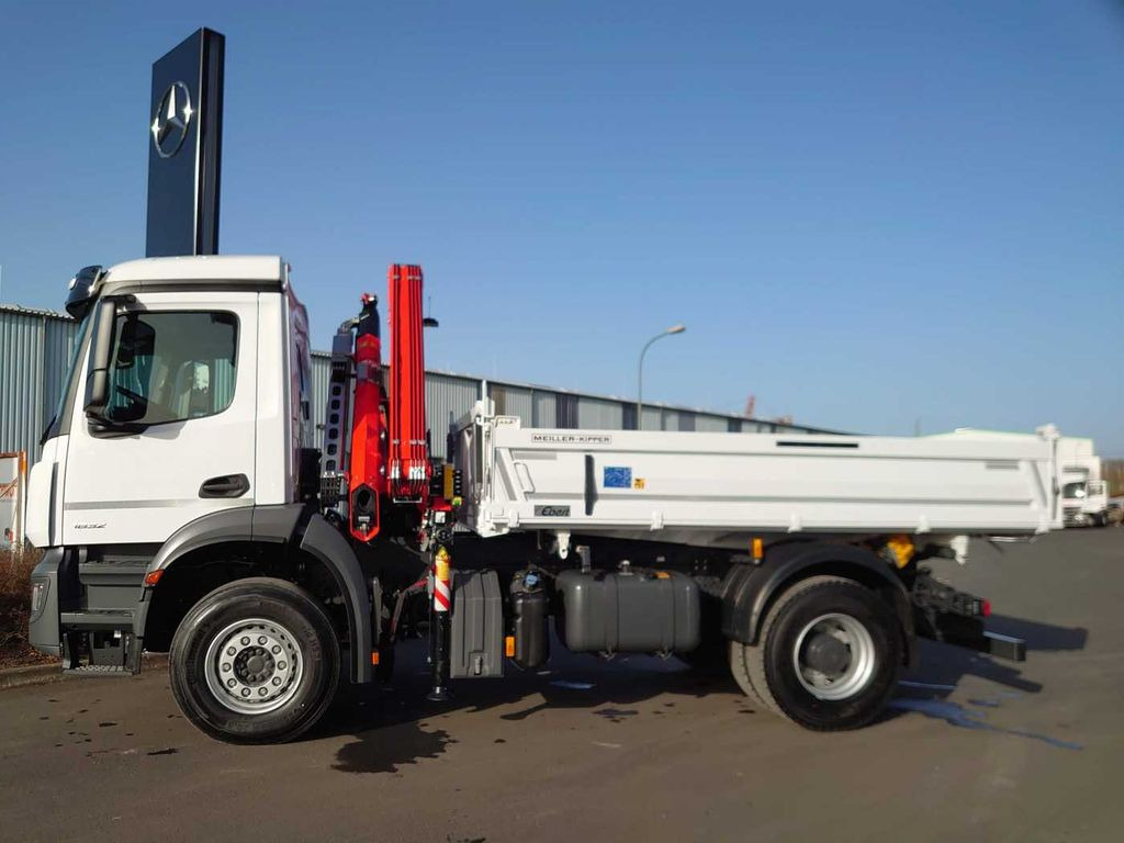 Mercedes-Benz Arocs 1832 KK 4x2 Kipper+Kran Fassi F120+Funk Mercedes-Benz Arocs 1832 KK 4x2 Kipper+Kran Fassi F120+Funk - Camión volquete, Camión grúa: foto 5 Mercedes-Benz Arocs 1832 KK 4x2 Kipper+Kran Fassi F120+Funk Mercedes-Benz Arocs 1832 KK 4x2 Kipper+Kran Fassi F120+Funk - Camión volquete, Camión grúa: foto 5