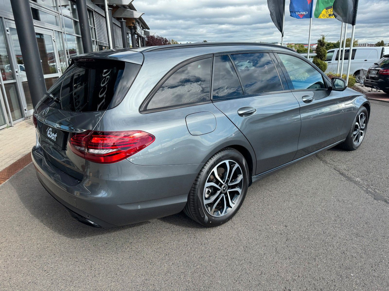 Mercedes-Benz C 220d T Avantgarde+DistrPlus+AHK+MultiB+RFK - Coche familiar: foto 4 Mercedes-Benz C 220d T Avantgarde+DistrPlus+AHK+MultiB+RFK - Coche familiar: foto 4