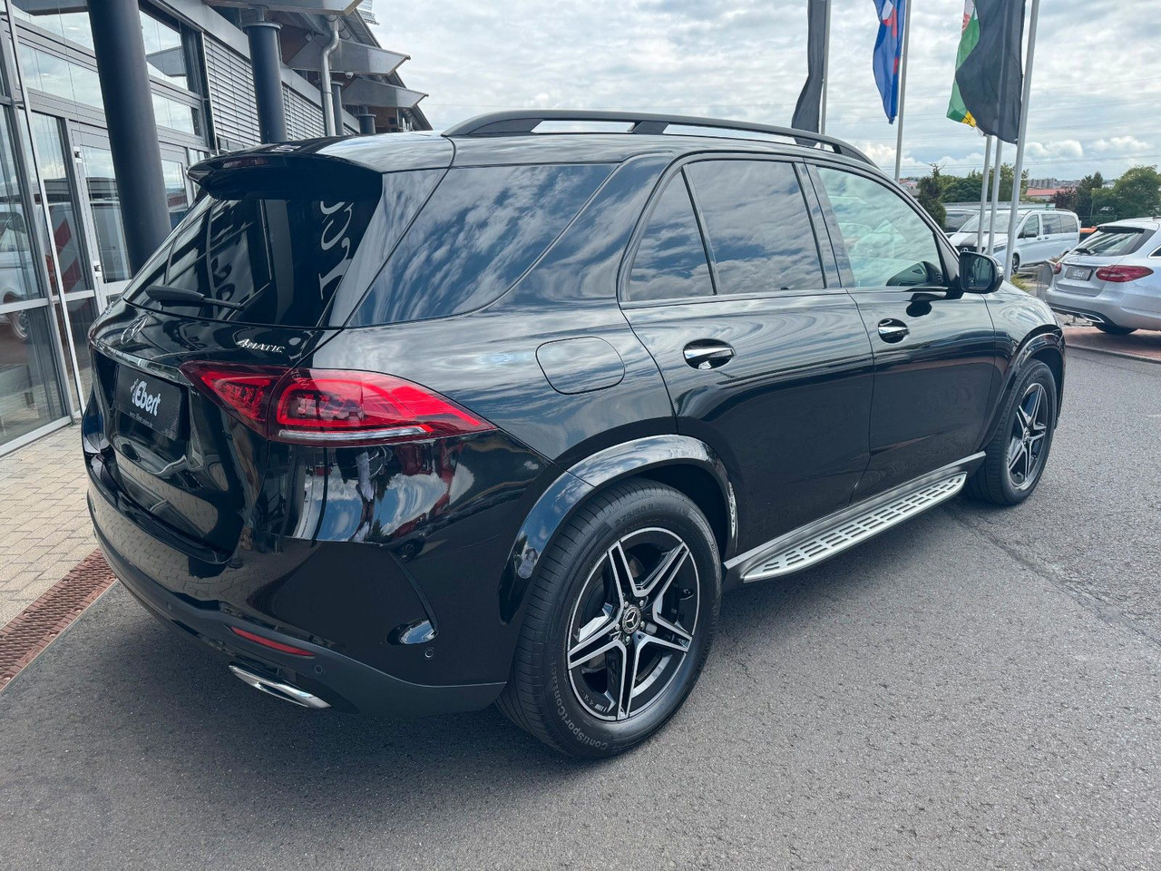 Mercedes-Benz GLE 350de 4M AMG+Pano+AHK+Burm+Distr++HUD+360+ - SUV/ Todoterreno: foto 4 Mercedes-Benz GLE 350de 4M AMG+Pano+AHK+Burm+Distr++HUD+360+ - SUV/ Todoterreno: foto 4
