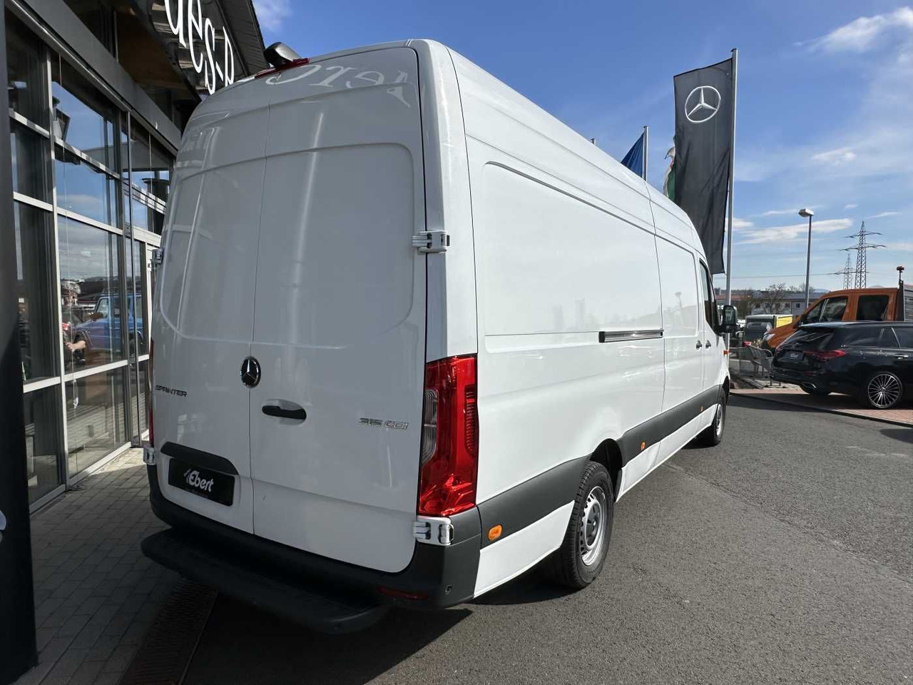 Mercedes-Benz Sprinter 315 CDI 4325 Klima Schwing MBUX 360 SHZ - Furgón: foto 4 Mercedes-Benz Sprinter 315 CDI 4325 Klima Schwing MBUX 360 SHZ - Furgón: foto 4
