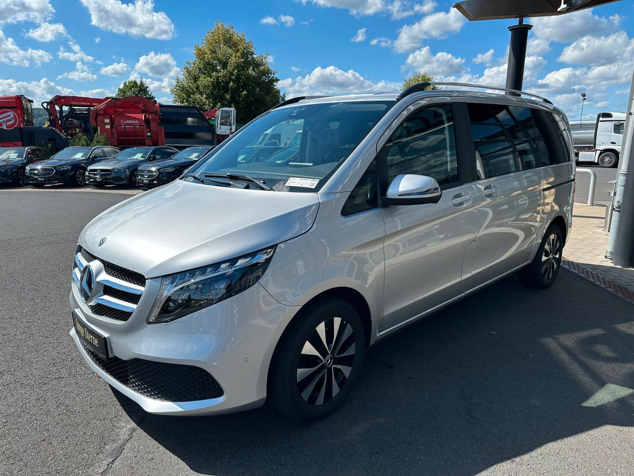 Mercedes-Benz V 250 EDITION 4MATIC Kompakt Liege-Paket AHK2,5t - Coche familiar: foto 3 Mercedes-Benz V 250 EDITION 4MATIC Kompakt Liege-Paket AHK2,5t - Coche familiar: foto 3