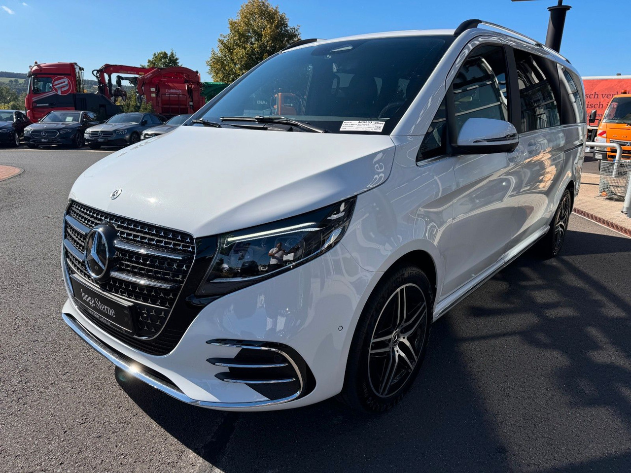 Mercedes-Benz V 300 d 4MATIC EXCLUSIVE AMG Tische AHK2,5to - Coche familiar: foto 3 Mercedes-Benz V 300 d 4MATIC EXCLUSIVE AMG Tische AHK2,5to - Coche familiar: foto 3
