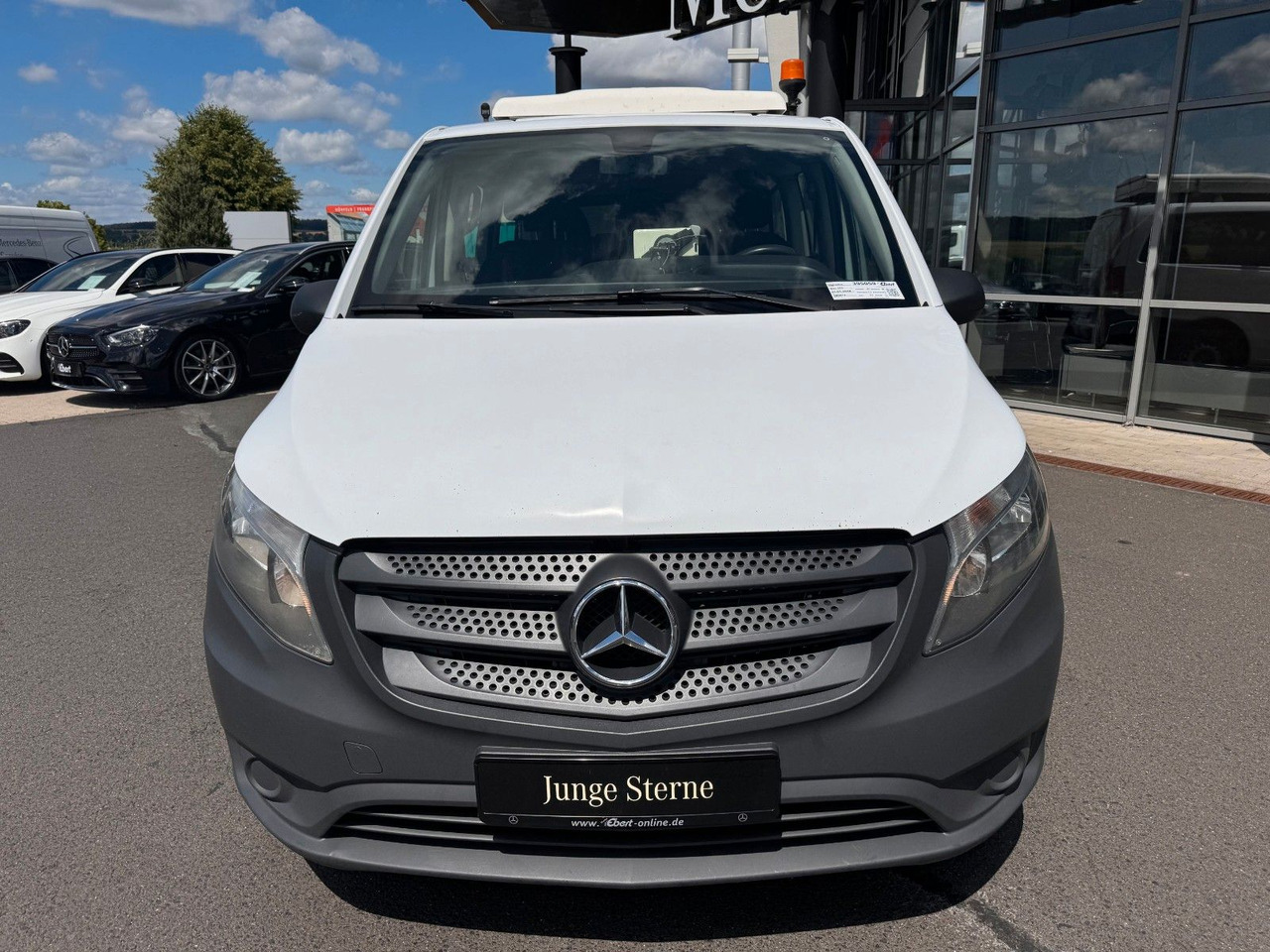 Mercedes-Benz Vito 111 CDI Tourer Begleitfahrzeug BF3+ / WVZ - Furgoneta de pasajeros: foto 3 Mercedes-Benz Vito 111 CDI Tourer Begleitfahrzeug BF3+ / WVZ - Furgoneta de pasajeros: foto 3