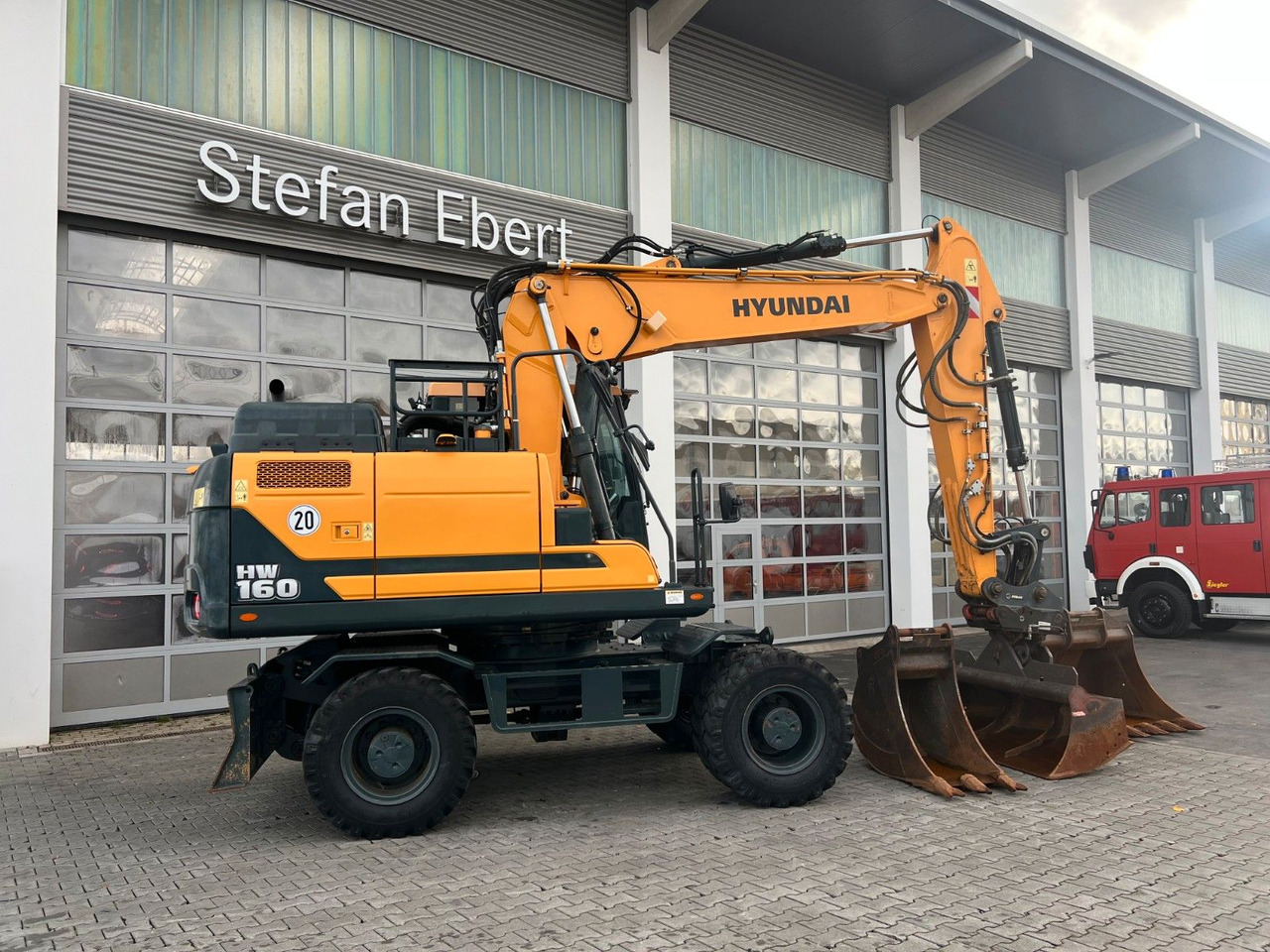 Hyundai HW 160 / OQ 65 / nur 714h! / Löffelpaket - Otros maquinaria: foto 2 Hyundai HW 160 / OQ 65 / nur 714h! / Löffelpaket - Otros maquinaria: foto 2