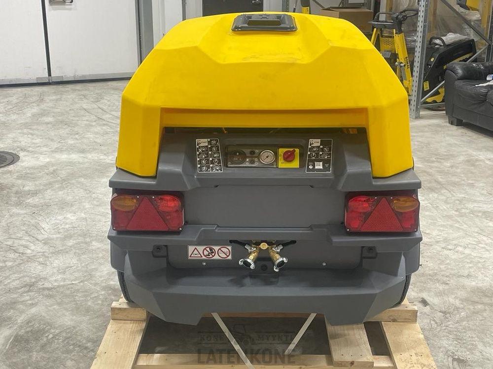 Atlas Copco XAS 38 StV Vaunukompressori UUSI - Compresor de aire: foto 5 Atlas Copco XAS 38 StV Vaunukompressori UUSI - Compresor de aire: foto 5