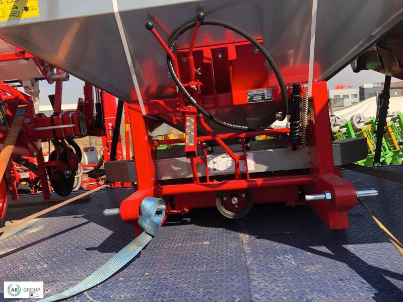 Altro rozsiewacz nawozów RN-800 - Esparcidor de fertilizantes: foto 3 Altro rozsiewacz nawozów RN-800 - Esparcidor de fertilizantes: foto 3