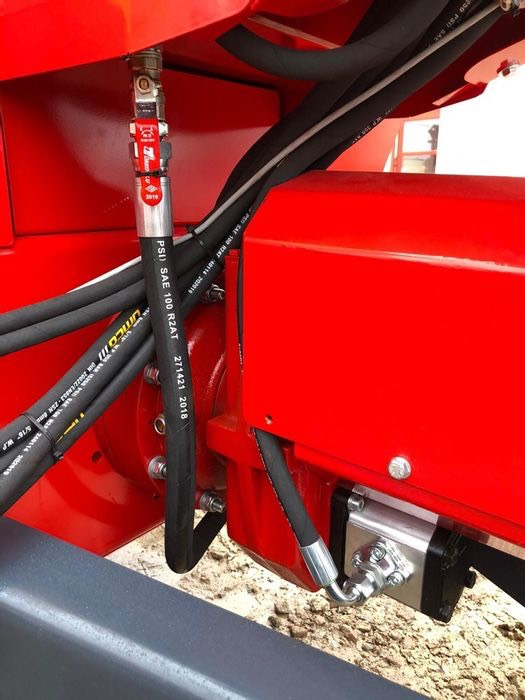 Fimaks Horizontales Futtermischwagen FIMAKS FMHI 4/Feed w - Desensiladora: foto 3 Fimaks Horizontales Futtermischwagen FIMAKS FMHI 4/Feed w - Desensiladora: foto 3