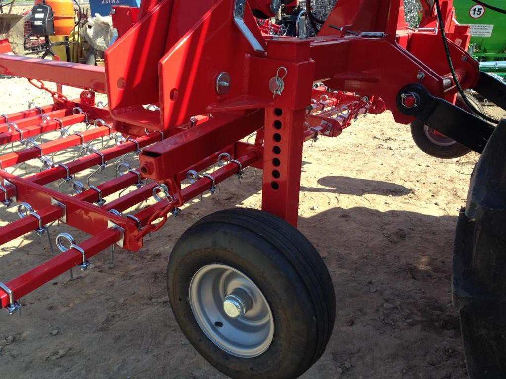 Klimza weeder harrow 6 m - Grada de púas: foto 4 Klimza weeder harrow 6 m - Grada de púas: foto 4