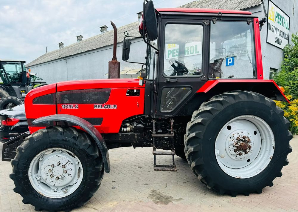 Belarus 1025.3 - Tractor: foto 5 Belarus 1025.3 - Tractor: foto 5