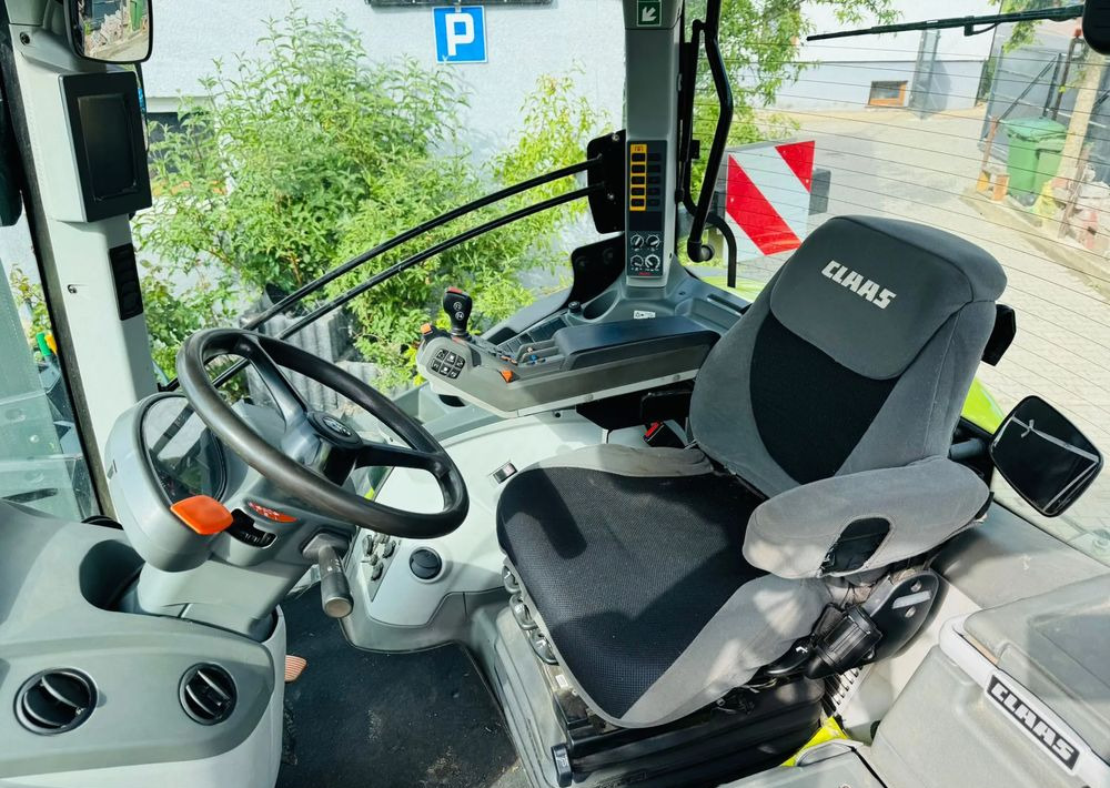 Tractor Claas Axion 810 CMATIC: foto 9