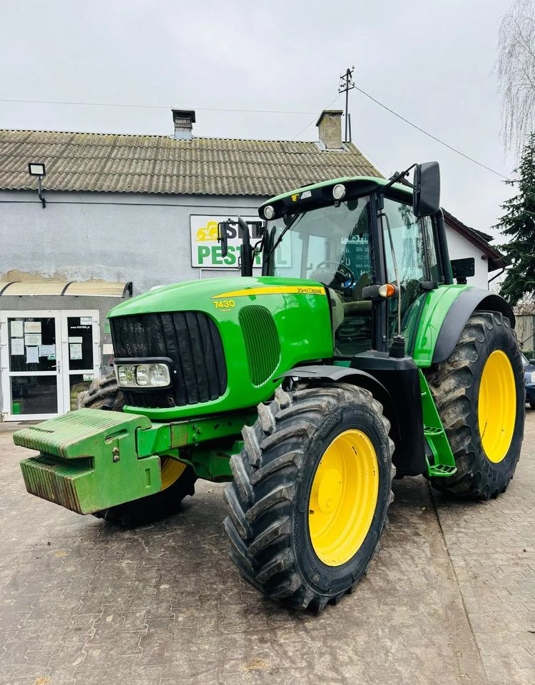 John Deere 7430 Premium - Tractor: foto 1 John Deere 7430 Premium - Tractor: foto 1