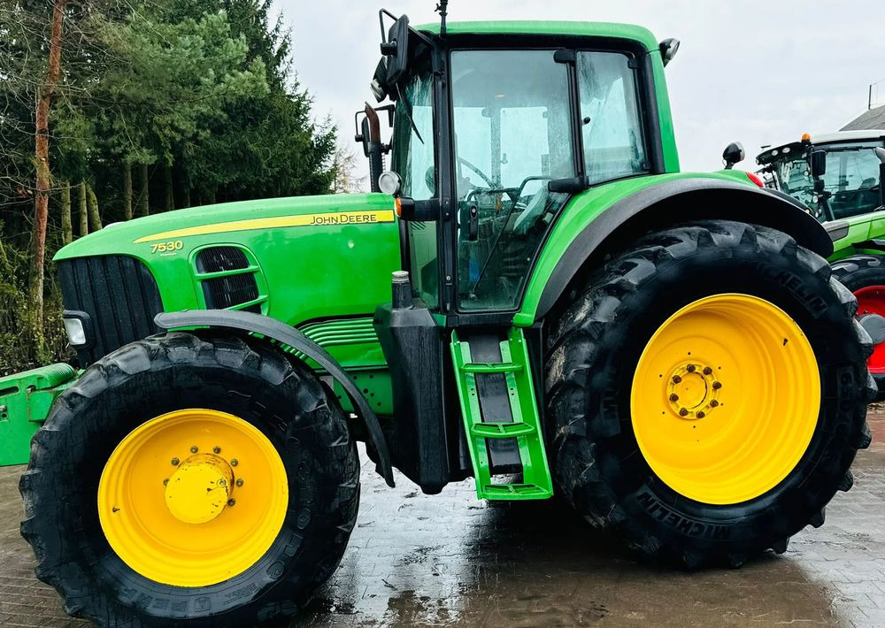 John Deere 7530 PREMIUM - Tractor: foto 4 John Deere 7530 PREMIUM - Tractor: foto 4