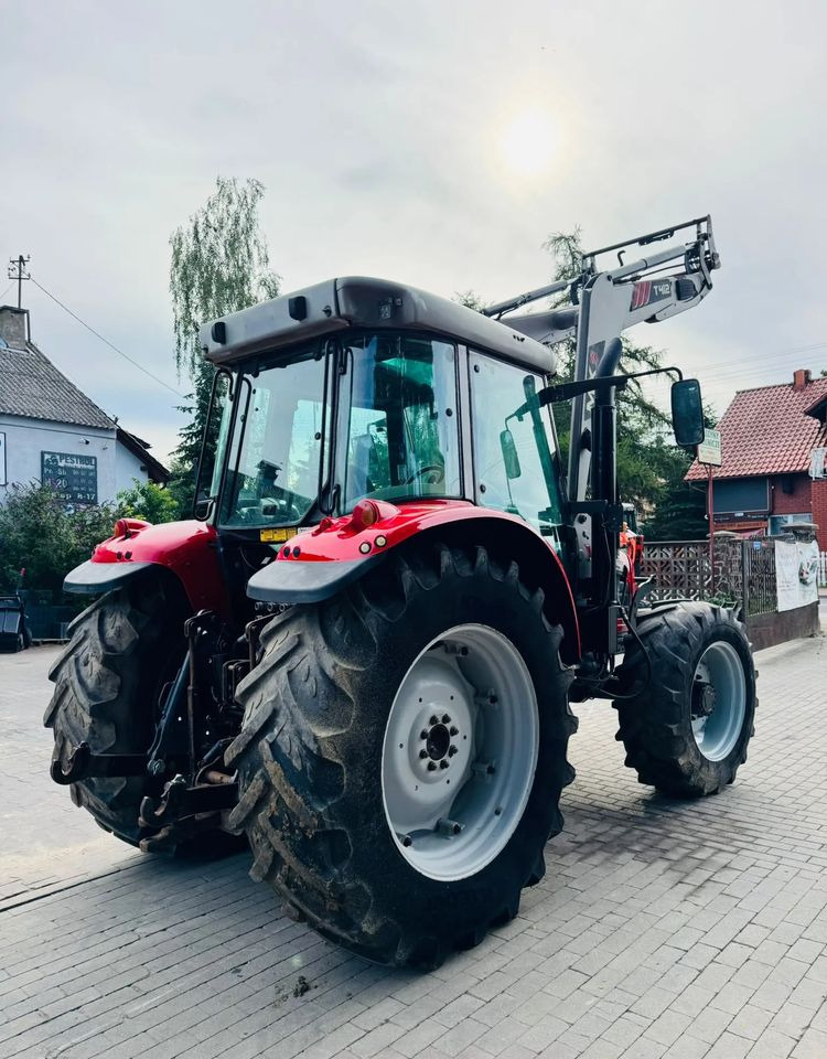 Massey Ferguson 5460 - Tractor: foto 5 Massey Ferguson 5460 - Tractor: foto 5